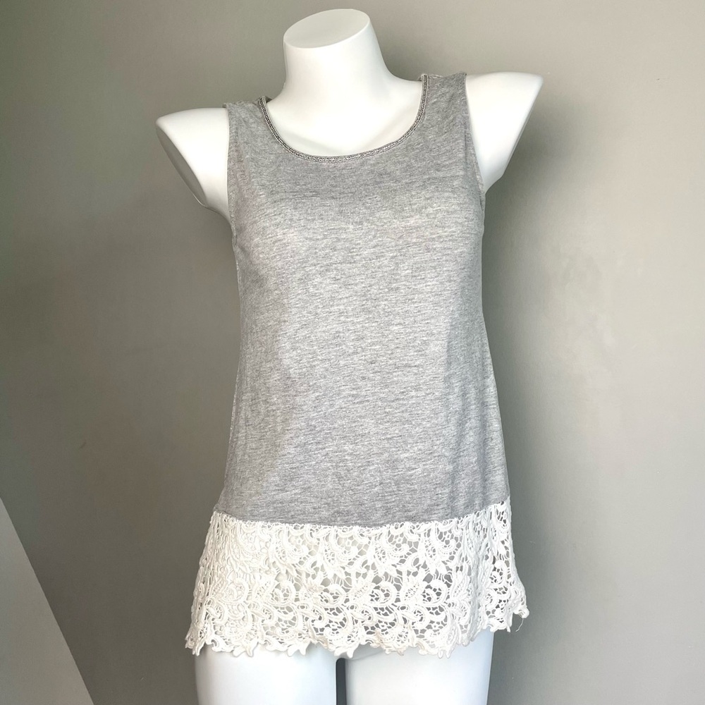 Groove Cream Sleeveless Tank Top with Lace Details
